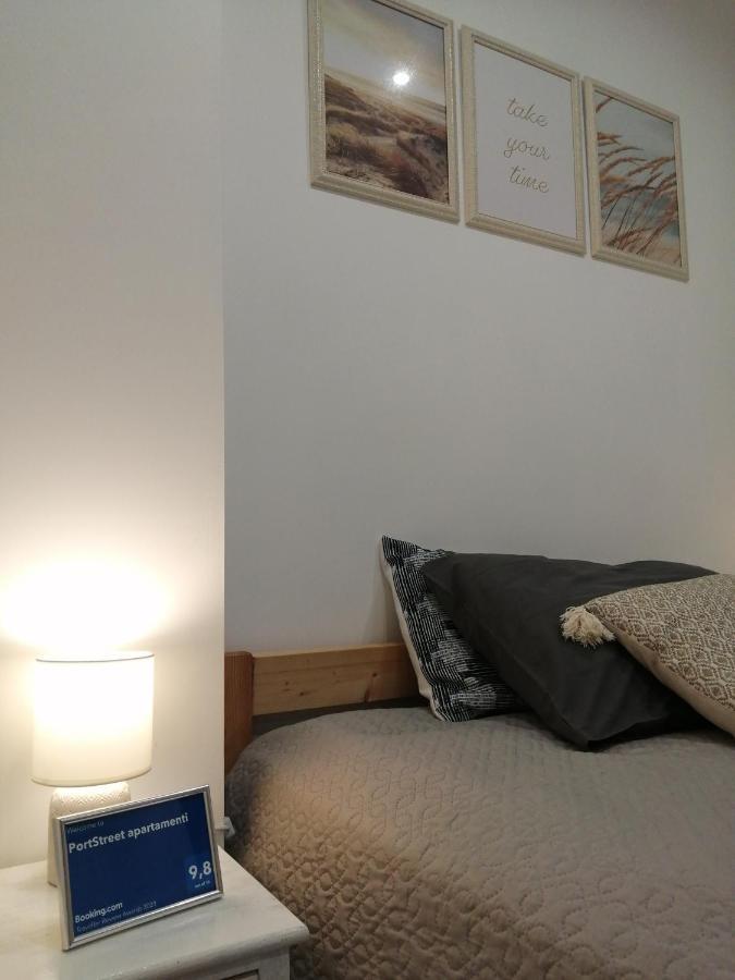 Portstreet Apartamenti 利耶帕亚 外观 照片